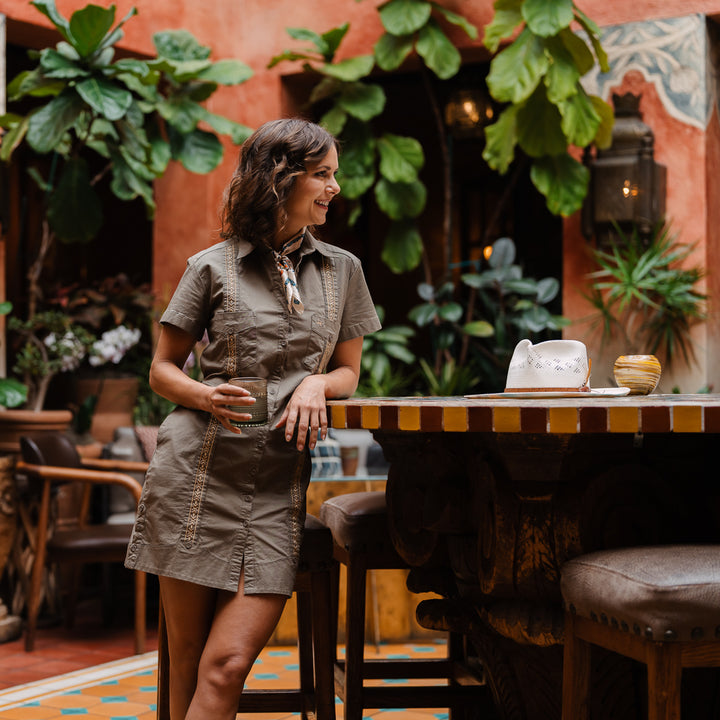 Tejas Guayabera Dress - Agave Oro